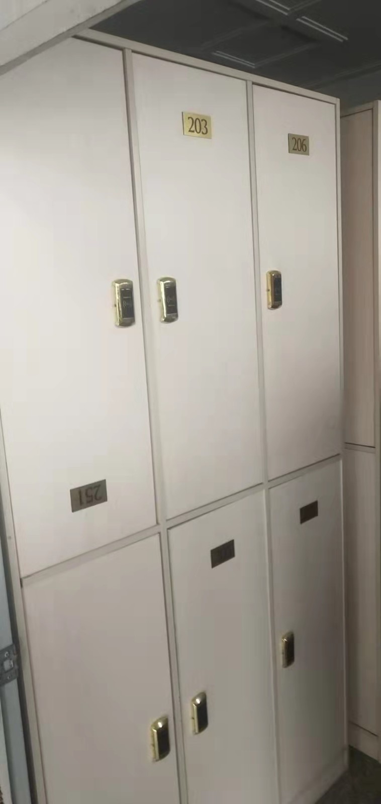 宜兴二手柜子回收