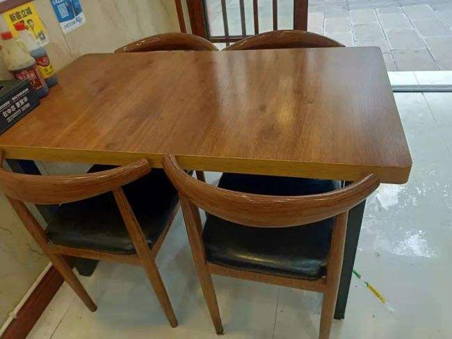 宜兴二手桌椅板凳收售